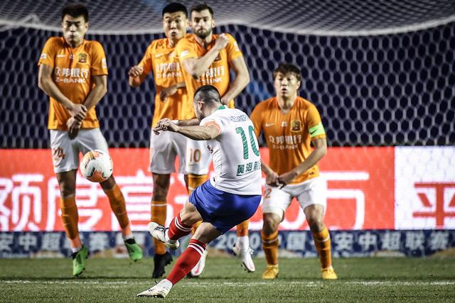 足协：为保障国足冲击世界杯 拟申办世预赛附加赛